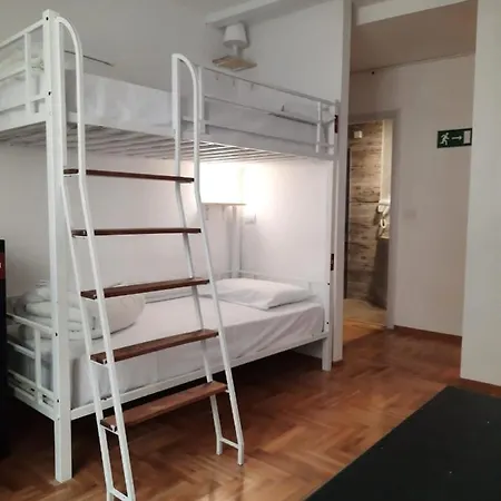 New Generation Hostel Belgrade