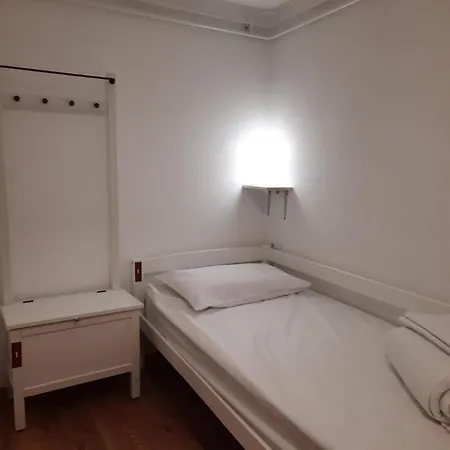 Hostel New Generation *