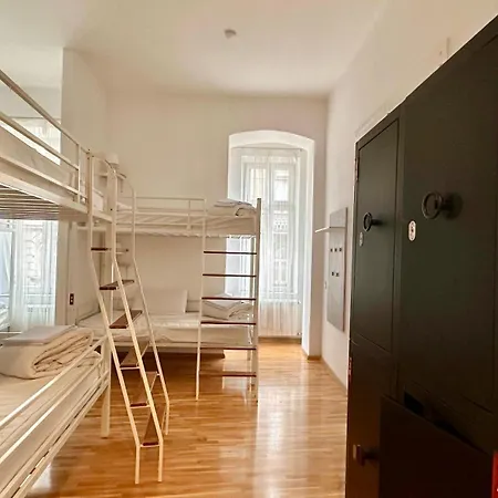 New Generation * 贝尔格莱德