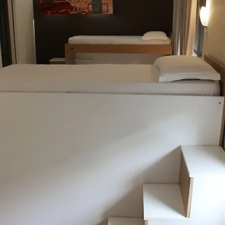 New Generation 旅馆